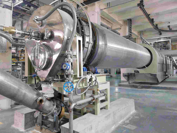 焙燒電池正極材料，規(guī)格：?1.8x21.5米電熱回轉窯
